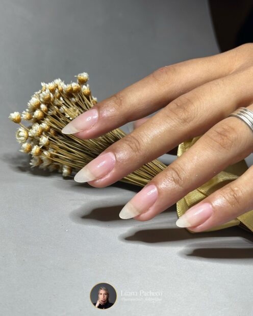 unhas de fibra de vidro efeito natural unhas nude